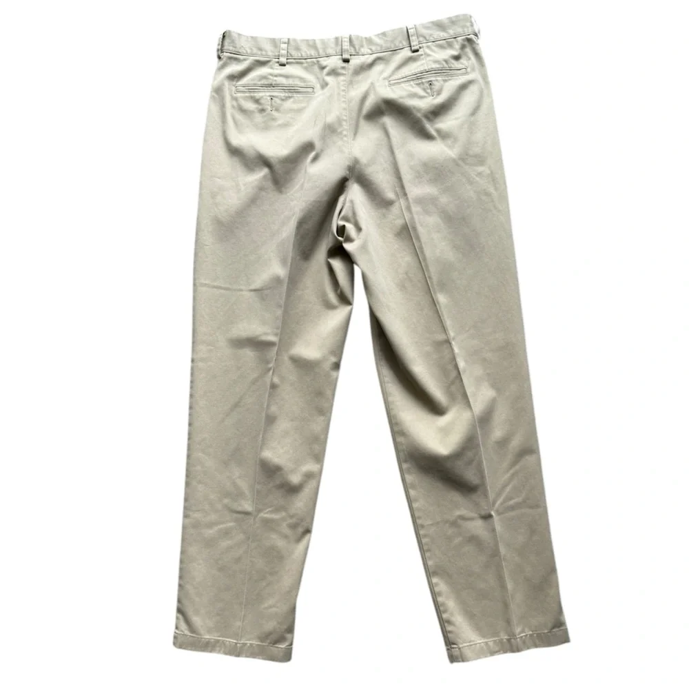 L.L. Bean men’s size 36 x 32 classic fit khaki dress pants. - Picture 5 of 5